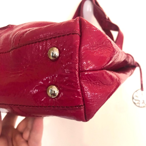 The Sak fuchsia patent leather handbag - Picture 3 of 14